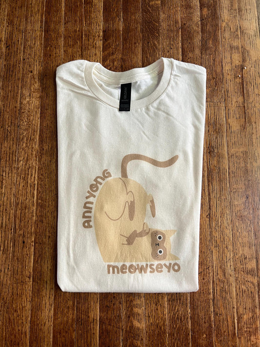 Annyong Meowseyo Unisex T-Shirt